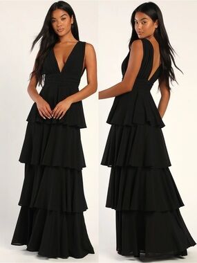 NWOT Lulu’s Amazing Evening Black Tiered Crepe Maxi Dress Small Party Glam Chic